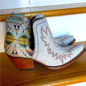 Ariat x Pendleton Dixon booties